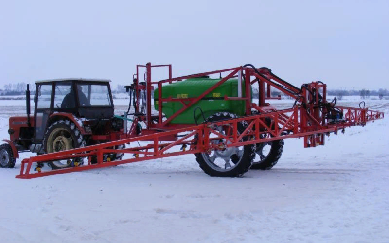 хранение трактора зимой